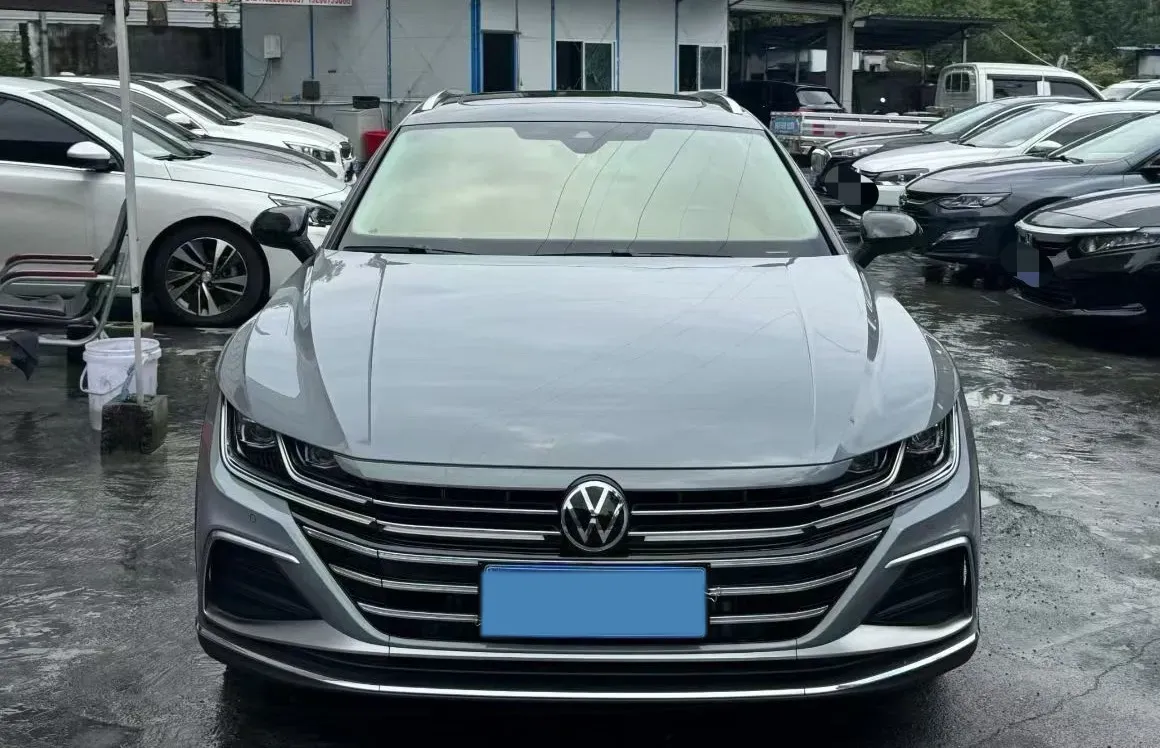 2021 Volkswagen CC 2.0T 220HP L4 7DCT,autocango,china used car exporter,china ev exporter,chinese used car exporter,chinese used ev exporter