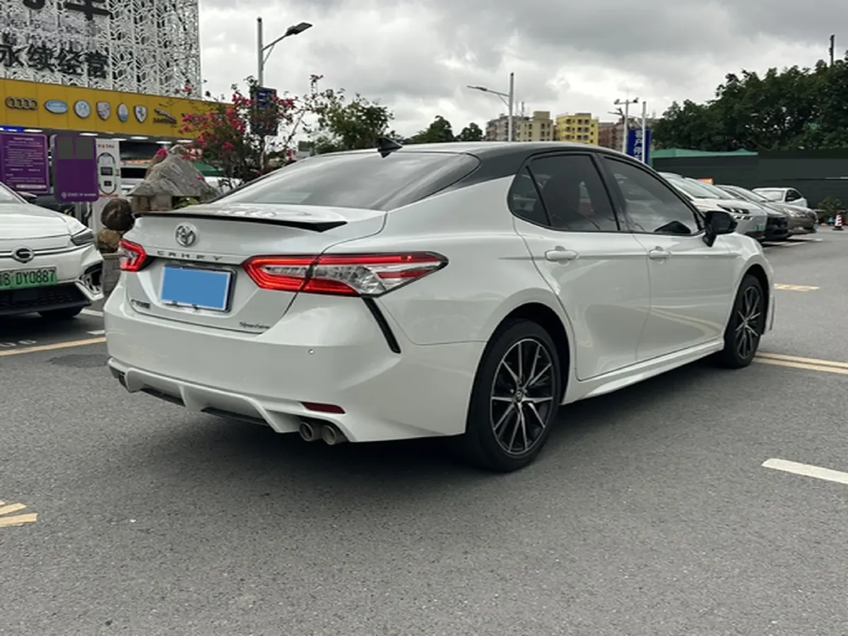 2022 Toyota Camry 2.0L 178HP L4 CVT,autocango,china used car exporter,china ev exporter,chinese used car exporter,chinese used ev exporter