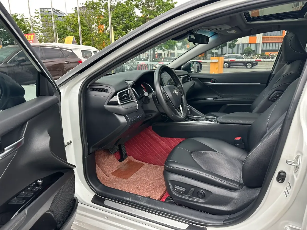 2022 Toyota Camry 2.0L 178HP L4 CVT,autocango,china used car exporter,china ev exporter,chinese used car exporter,chinese used ev exporter