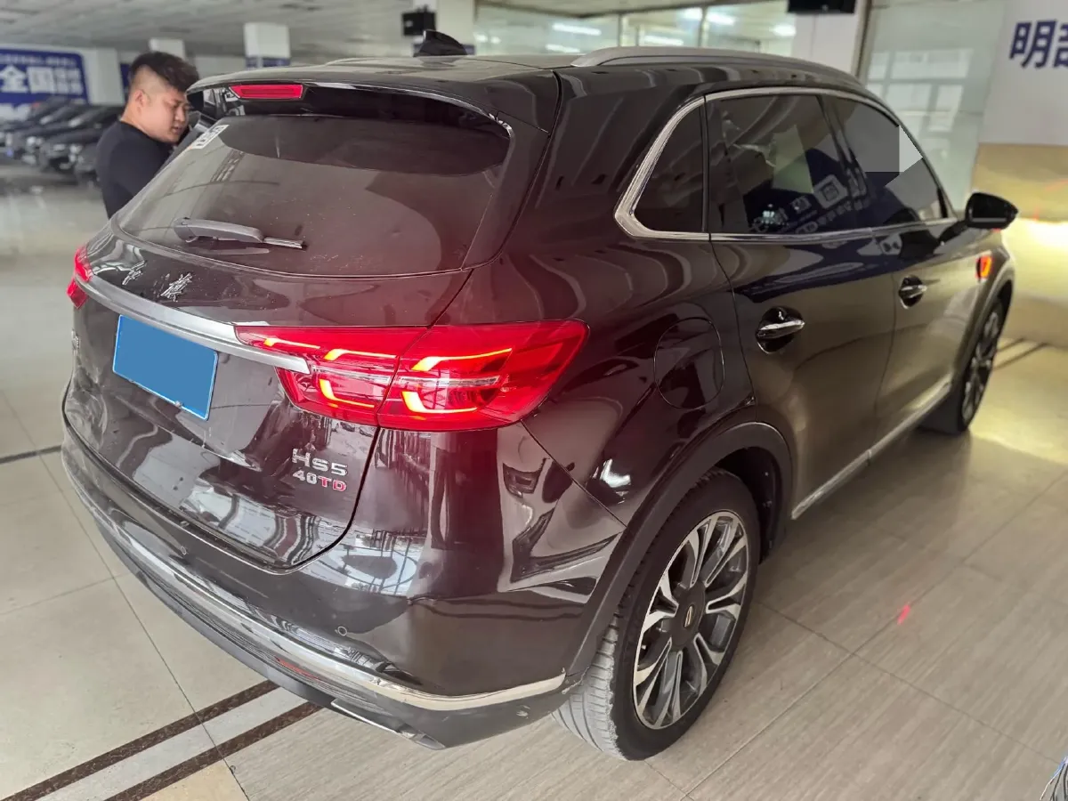 2022 HongQi HS5 2.0T 224HP L4 6AT,autocango,china used car exporter,china ev exporter,chinese used car exporter,chinese used ev exporter