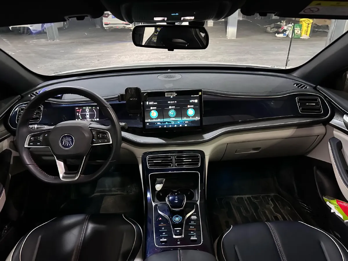 2021 Haval F7 1.5T 169HP L4 7DCT,autocango,china used car exporter,china ev exporter,chinese used car exporter,chinese used ev exporter