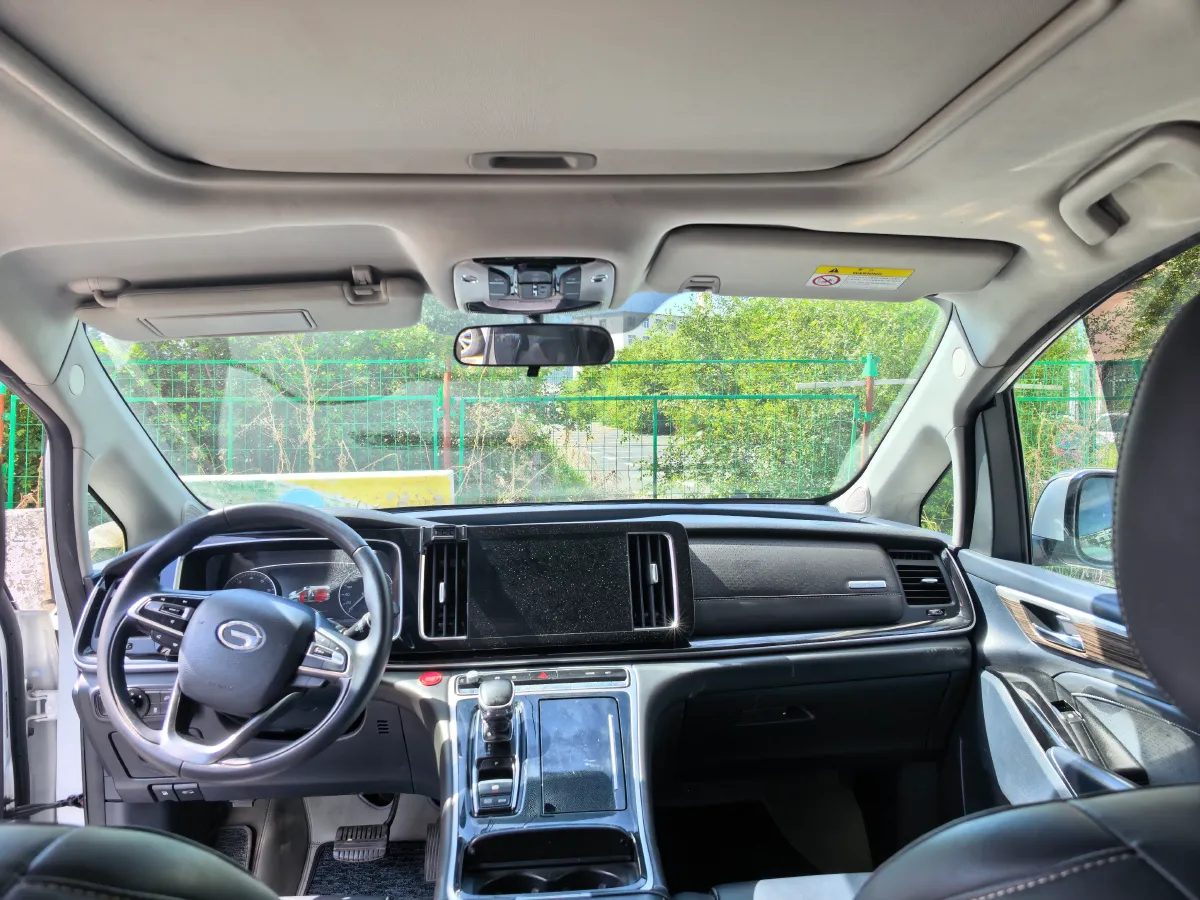 2021 GAC Trumpchi M8 2.0T 252HP L4 8AT,autocango,china used car exporter,china ev exporter,chinese used car exporter,chinese used ev exporter