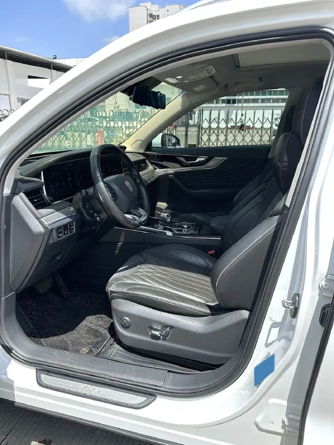 2019 HongQi HS5 2.0T 224HP L4 6AT,autocango,china used car exporter,china ev exporter,chinese used car exporter,chinese used ev exporter