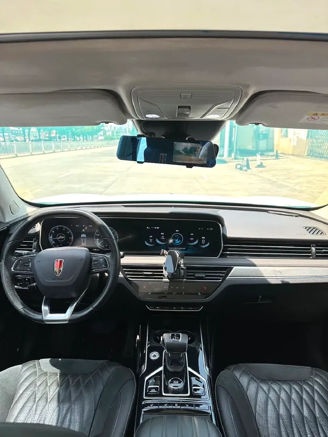 2019 HongQi HS5 2.0T 224HP L4 6AT,autocango,china used car exporter,china ev exporter,chinese used car exporter,chinese used ev exporter