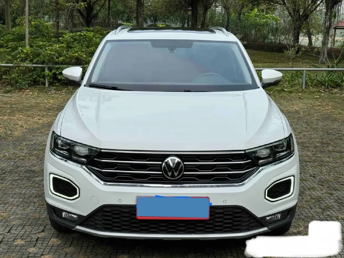 2021 Volkswagen T-Roc 1.4T 150HP L4 7DCT,autocango,china used car exporter,china ev exporter,chinese used car exporter,chinese used ev exporter