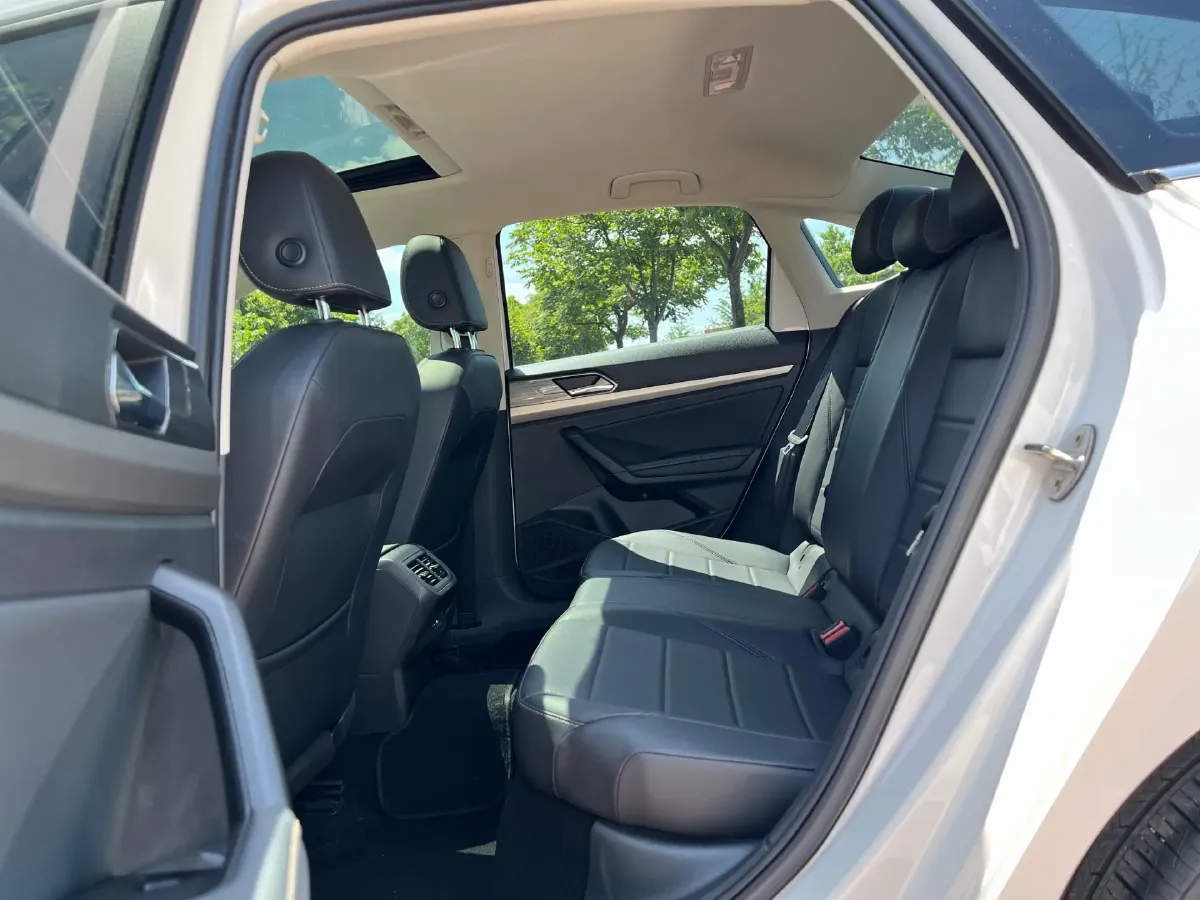 2022 Buick Verano 1.5T 184HP L4 CVT,autocango,china used car exporter,china ev exporter,chinese used car exporter,chinese used ev exporter