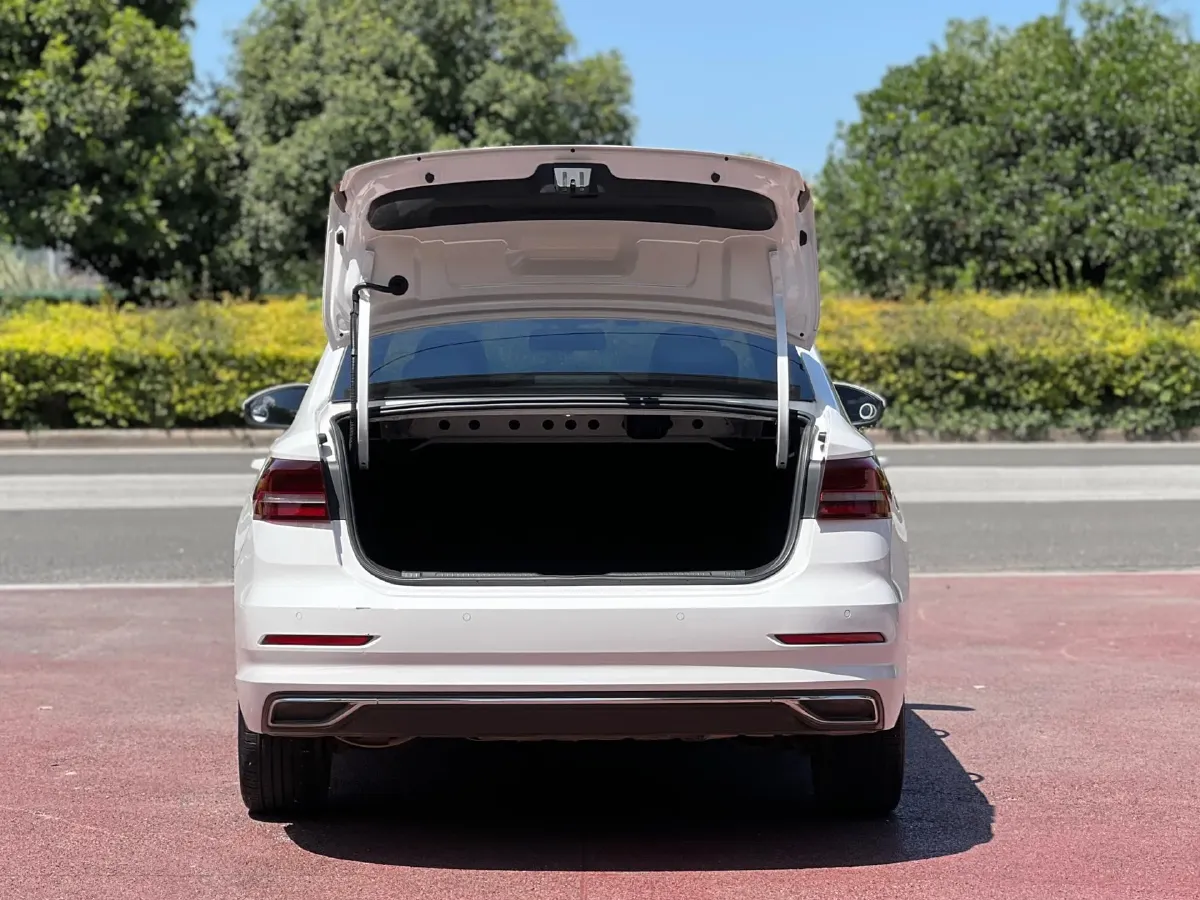 2022 Buick Verano 1.5T 184HP L4 CVT,autocango,china used car exporter,china ev exporter,chinese used car exporter,chinese used ev exporter