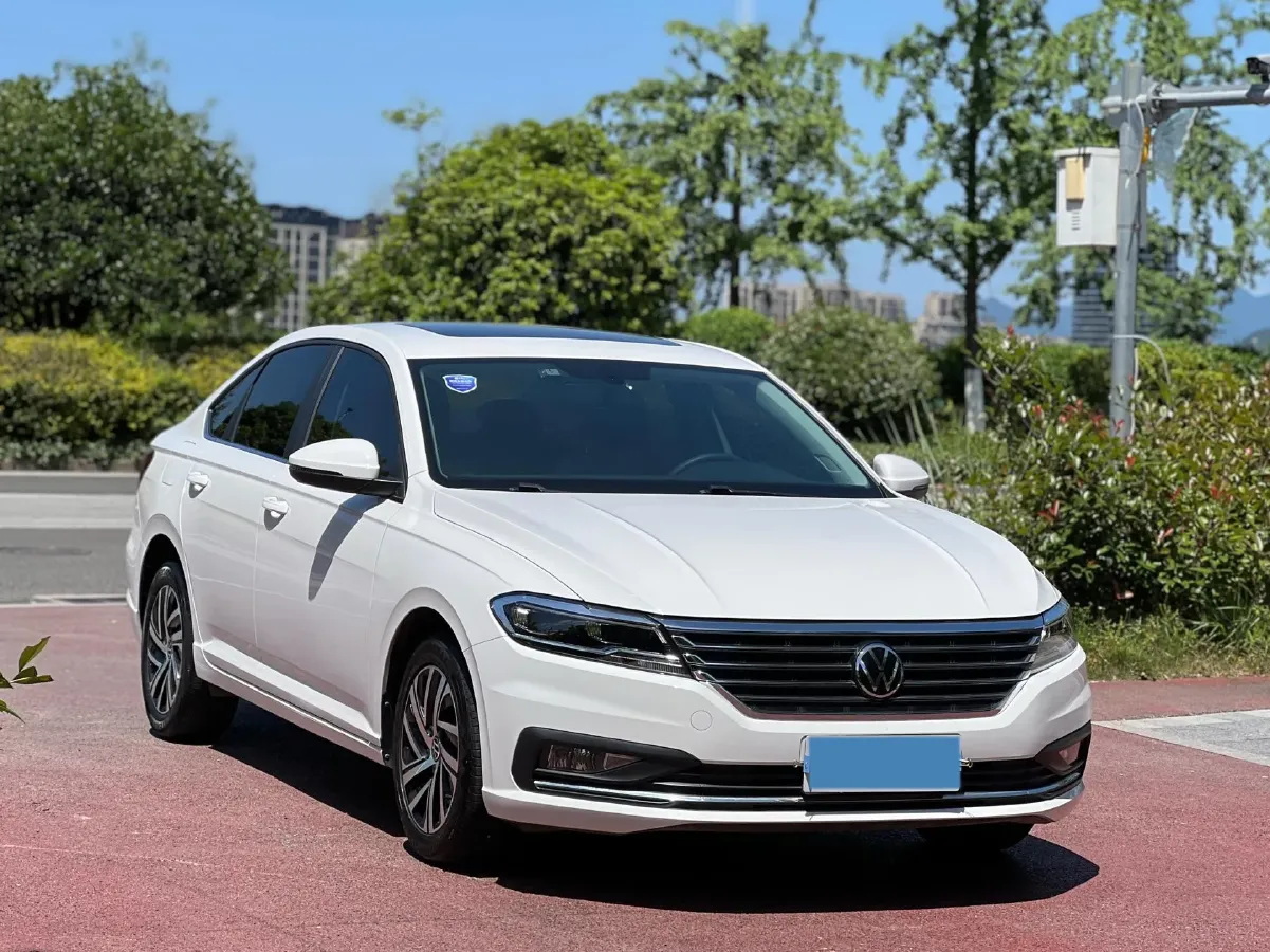 2022 Buick Verano 1.5T 184HP L4 CVT,autocango,china used car exporter,china ev exporter,chinese used car exporter,chinese used ev exporter