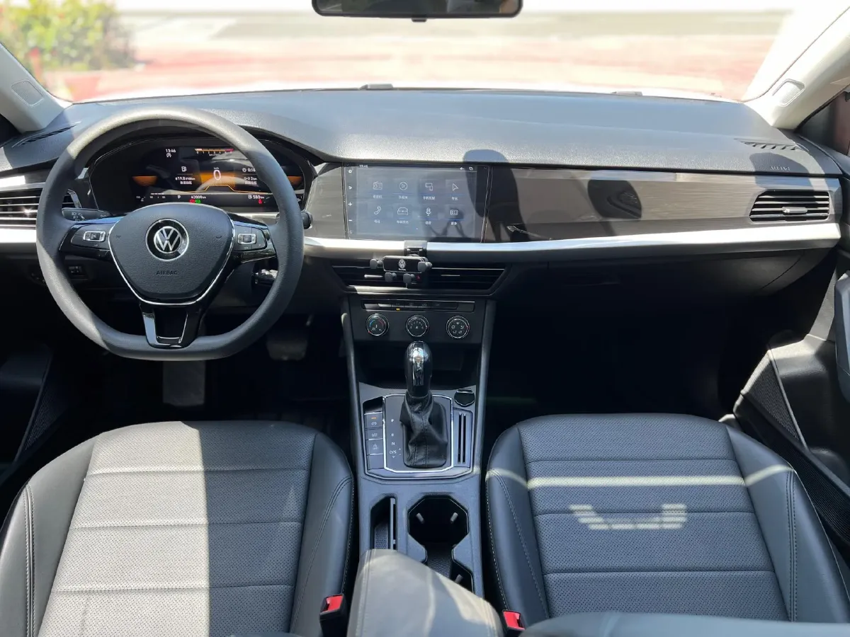 2022 Buick Verano 1.5T 184HP L4 CVT,autocango,china used car exporter,china ev exporter,chinese used car exporter,chinese used ev exporter