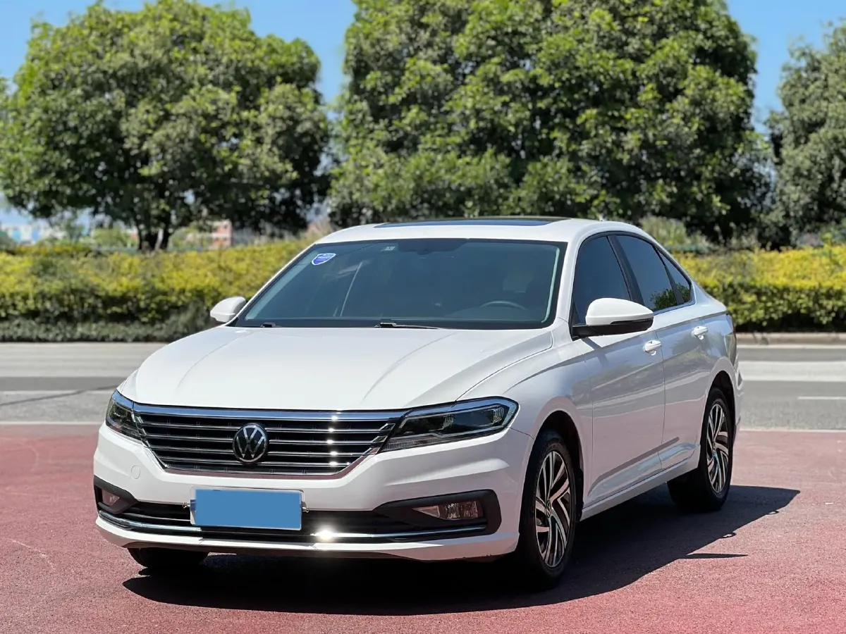 2022 Buick Verano 1.5T 184HP L4 CVT,autocango,china used car exporter,china ev exporter,chinese used car exporter,chinese used ev exporter