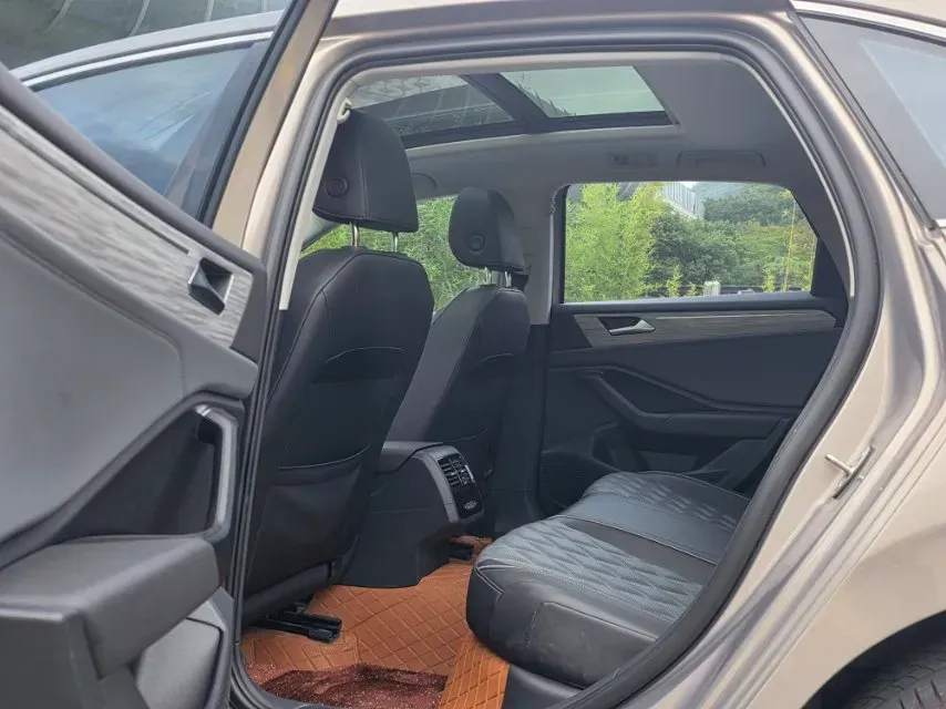 2023 Volkswagen Sagitar 1.5T 160HP L4 7DCT,autocango,china used car exporter,china ev exporter,chinese used car exporter,chinese used ev exporter