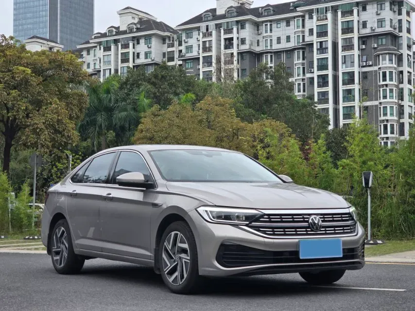 2023 Volkswagen Sagitar 1.5T 160HP L4 7DCT,autocango,china used car exporter,china ev exporter,chinese used car exporter,chinese used ev exporter