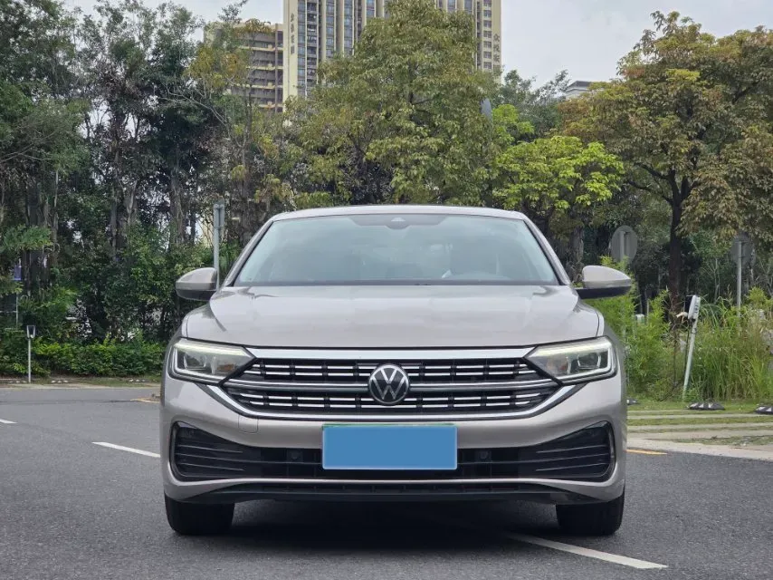 2023 Volkswagen Sagitar 1.5T 160HP L4 7DCT,autocango,china used car exporter,china ev exporter,chinese used car exporter,chinese used ev exporter