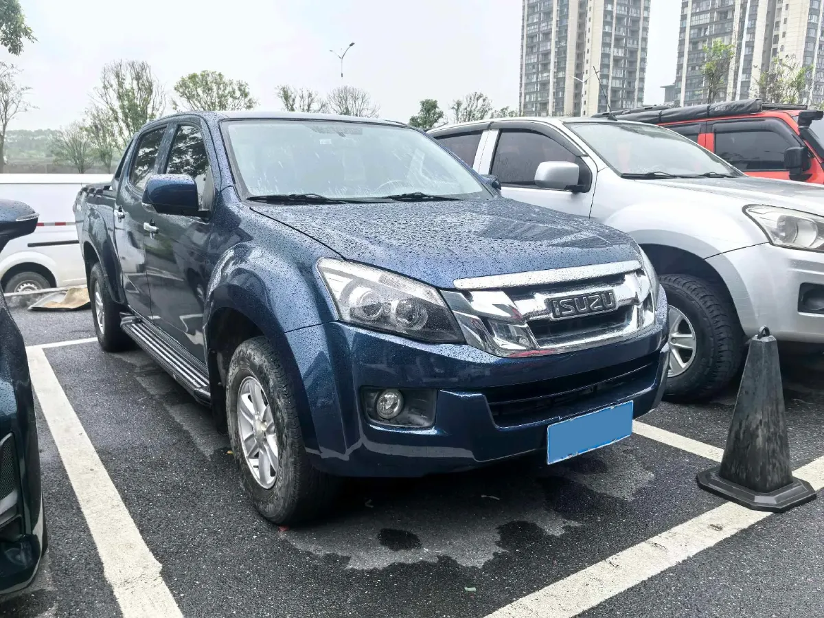 2020 Isuzu LingTuo 2.5T 150HP L4 6AT,autocango,china used car exporter,china ev exporter,chinese used car exporter,chinese used ev exporter