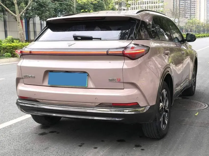 2022 Venucia Grand V 1.5T 190HP L4 7DCT,autocango,china used car exporter,china ev exporter,chinese used car exporter,chinese used ev exporter