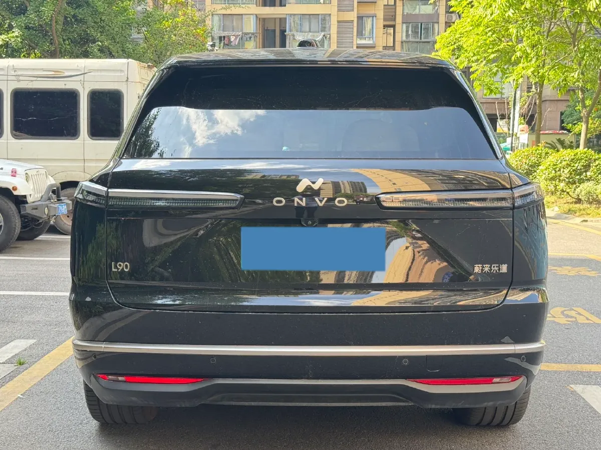 2025 ONVO L90 BEV,autocango,china used car exporter,china ev exporter,chinese used car exporter,chinese used ev exporter