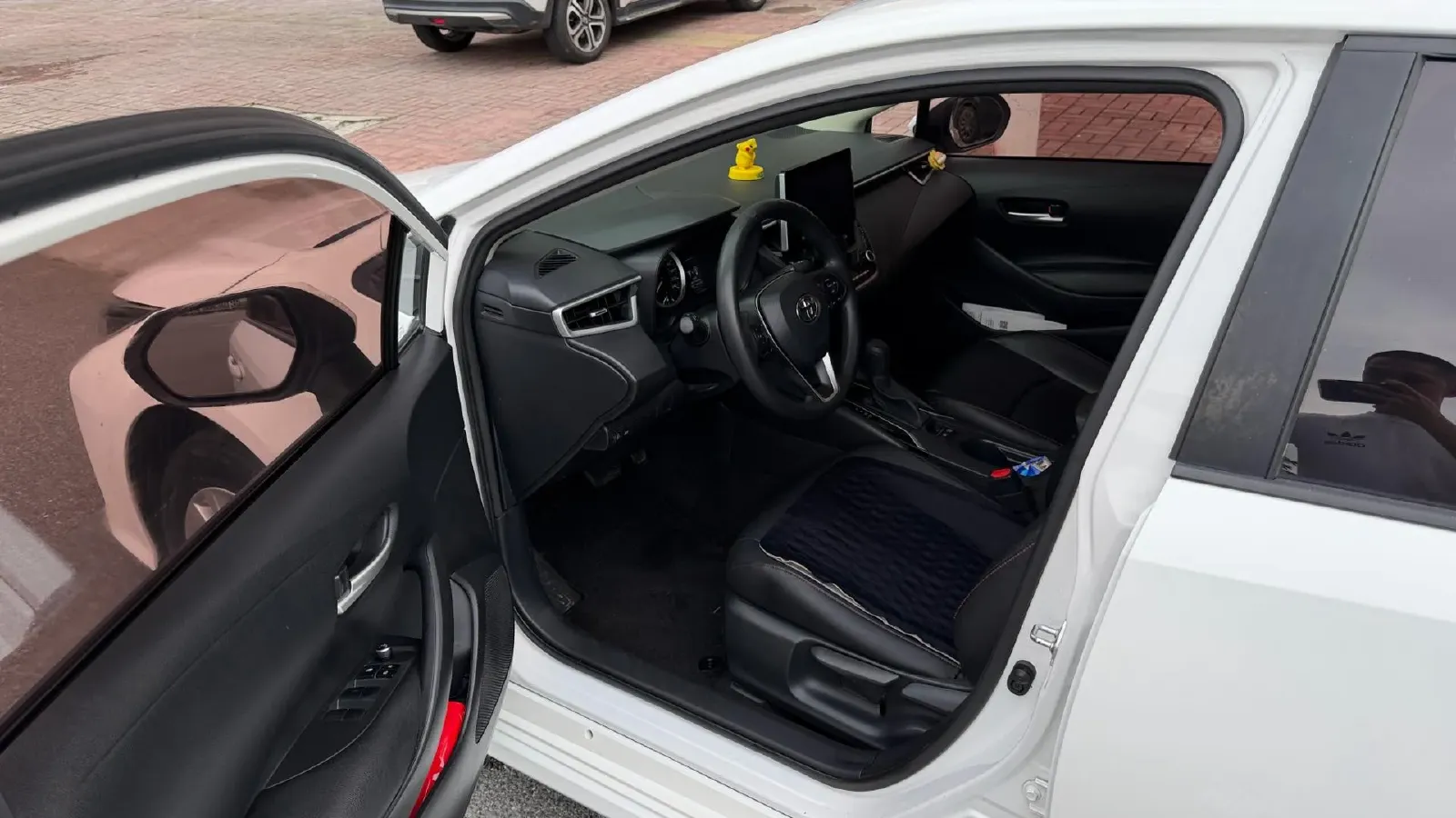 2019 Toyota Corolla 1.2T 116HP L4 CVT,autocango,china used car exporter,china ev exporter,chinese used car exporter,chinese used ev exporter