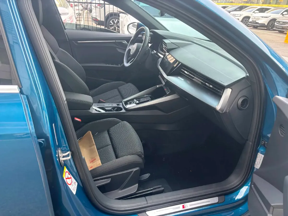 2021 Audi A3 1.4T 150HP L4 7DCT,autocango,china used car exporter,china ev exporter,chinese used car exporter,chinese used ev exporter