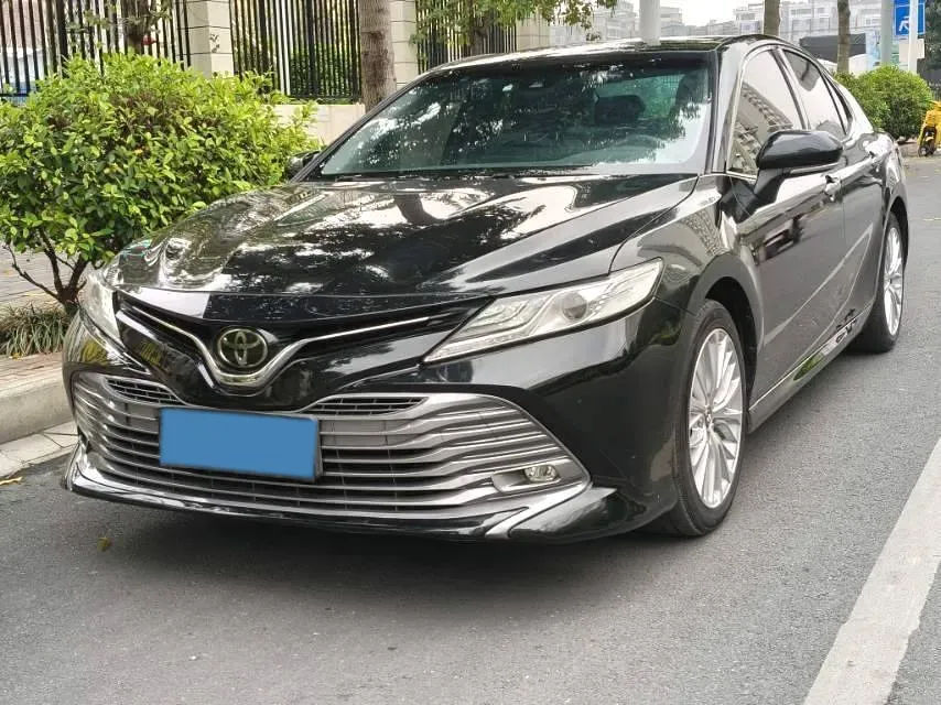 2019 Toyota Camry 2.5L 209HP L4 8AT,autocango,china used car exporter,china ev exporter,chinese used car exporter,chinese used ev exporter