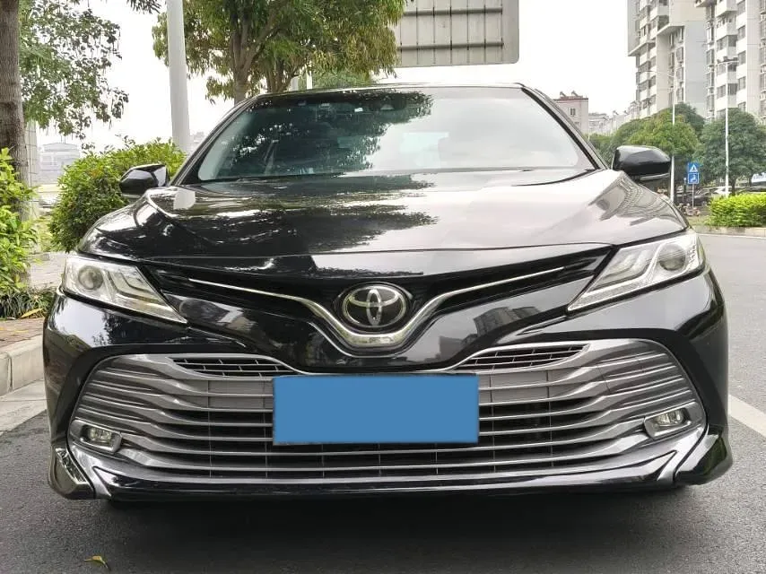 2019 Toyota Camry 2.5L 209HP L4 8AT,autocango,china used car exporter,china ev exporter,chinese used car exporter,chinese used ev exporter