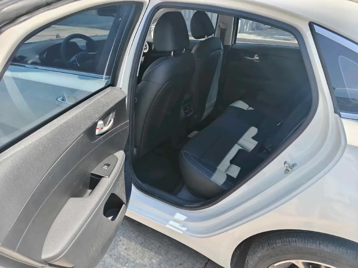 2021 Kia K3 1.5L 115HP L4 CVT,autocango,china used car exporter,china ev exporter,chinese used car exporter,chinese used ev exporter