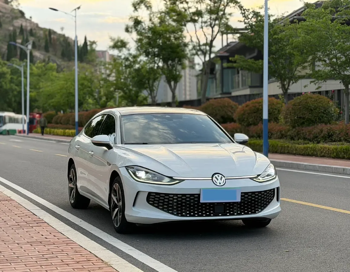 2023 Volkswagen Lamando 1.4T 150HP L4 7DCT,autocango,china used car exporter,china ev exporter,chinese used car exporter,chinese used ev exporter