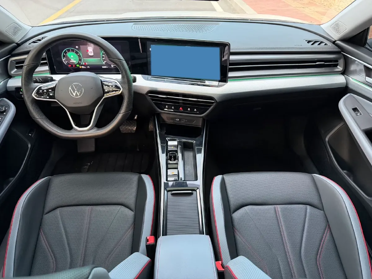 2023 Volkswagen Lamando 1.4T 150HP L4 7DCT,autocango,china used car exporter,china ev exporter,chinese used car exporter,chinese used ev exporter