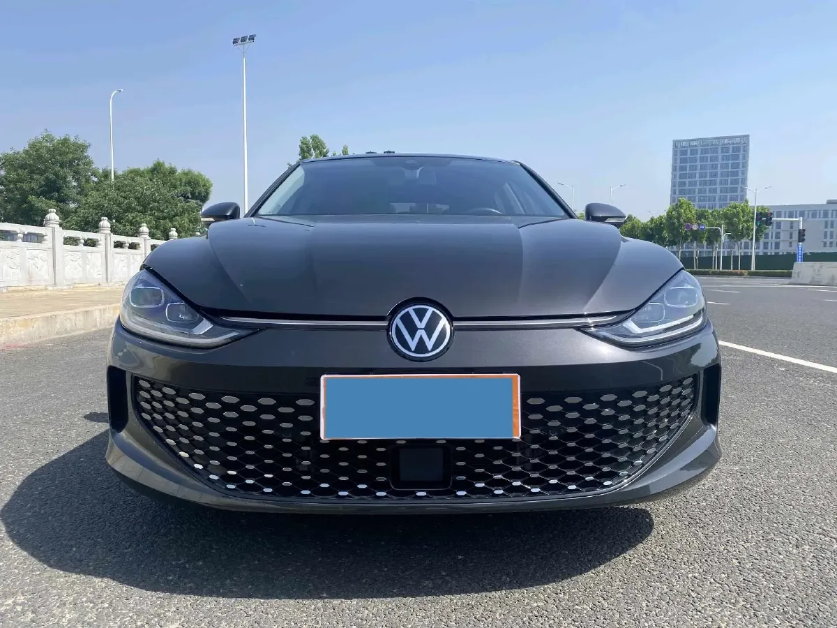 2023 Volkswagen Lamando 1.4T 150HP L4 7DCT,autocango,china used car exporter,china ev exporter,chinese used car exporter,chinese used ev exporter
