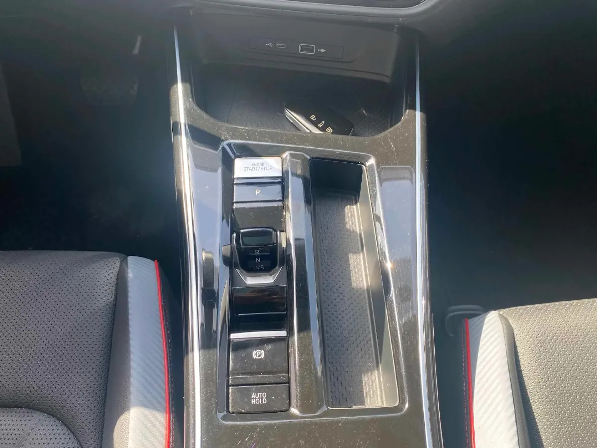 2023 Volkswagen Lamando 1.4T 150HP L4 7DCT,autocango,china used car exporter,china ev exporter,chinese used car exporter,chinese used ev exporter