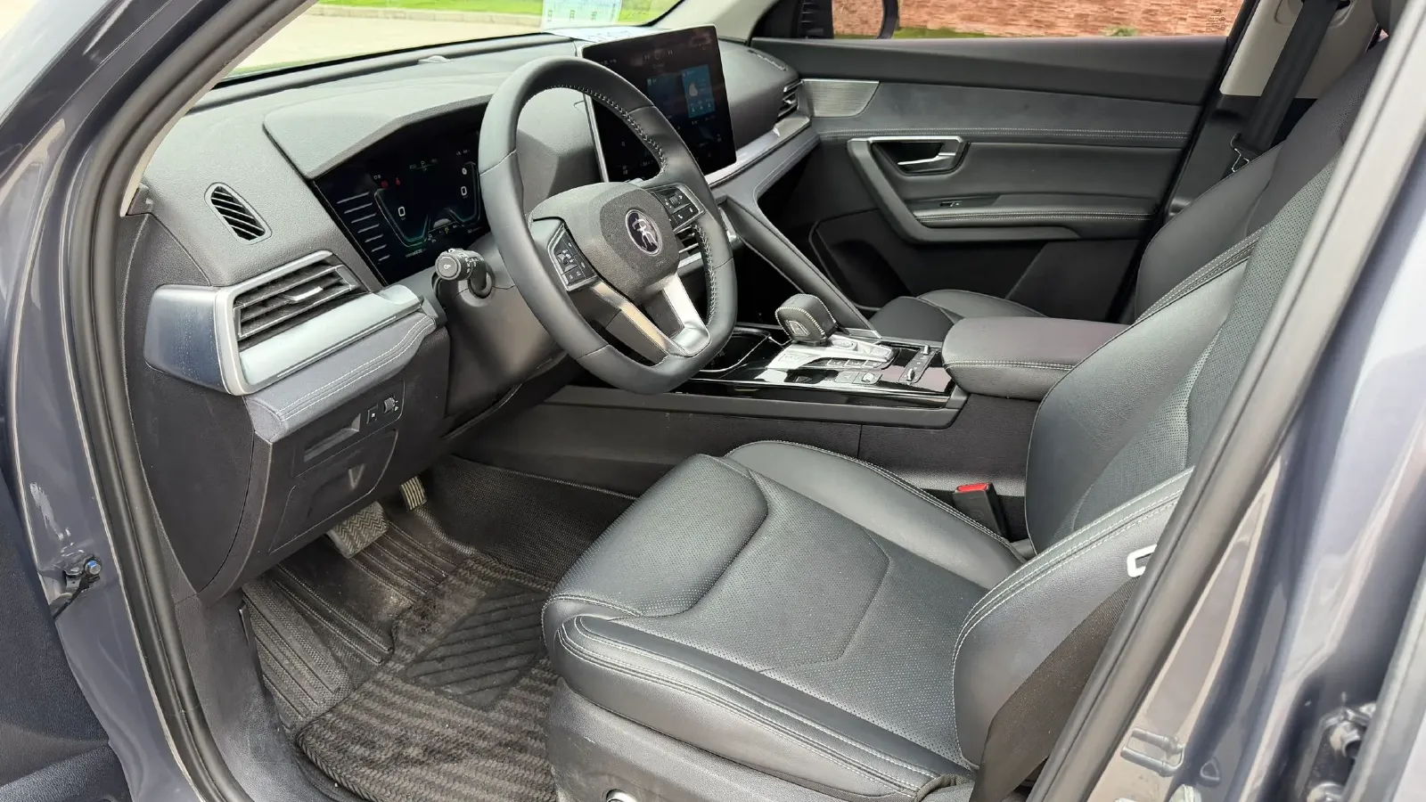 2019 BYD Song Pro 1.5T 160HP L4 6DCT PHEV 15.7KWH,autocango,china used car exporter,china ev exporter,chinese used car exporter,chinese used ev exporter