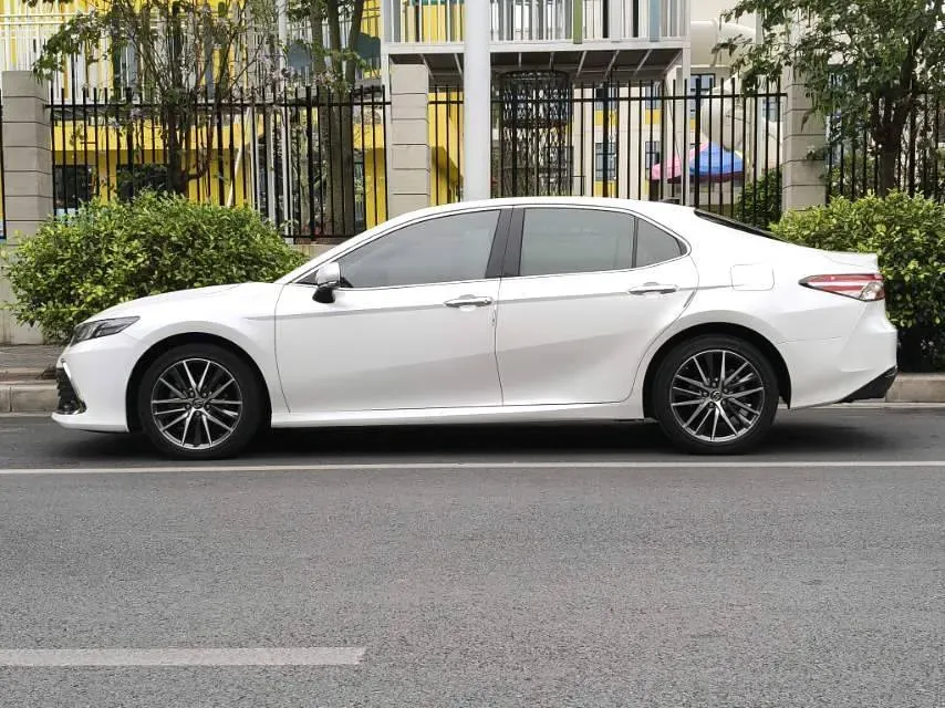 2021 Toyota Camry 2.5L 209HP L4 8AT,autocango,china used car exporter,china ev exporter,chinese used car exporter,chinese used ev exporter