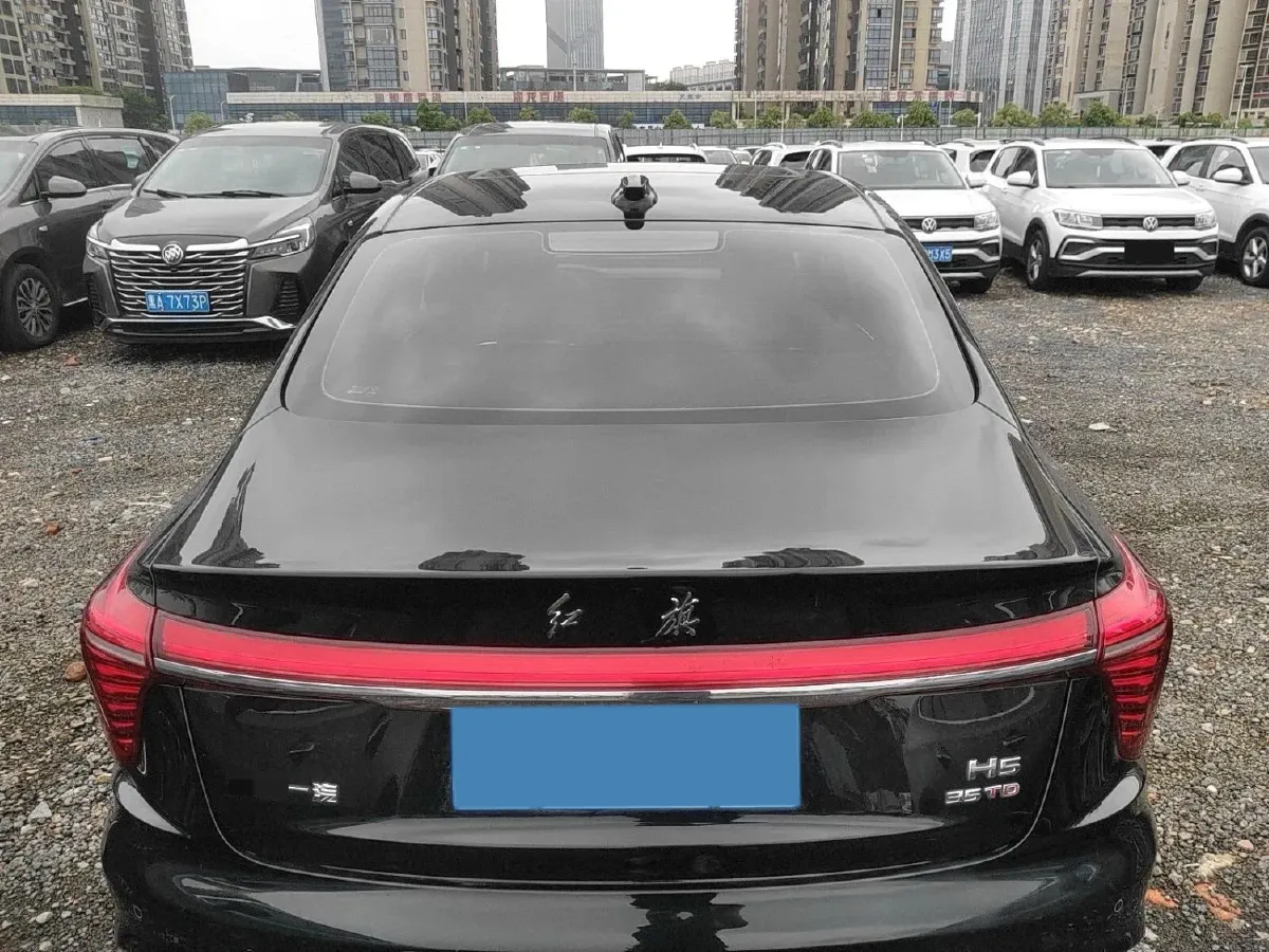 2023 HongQi H5 1.5T 169HP L4 7DCT,autocango,china used car exporter,china ev exporter,chinese used car exporter,chinese used ev exporter