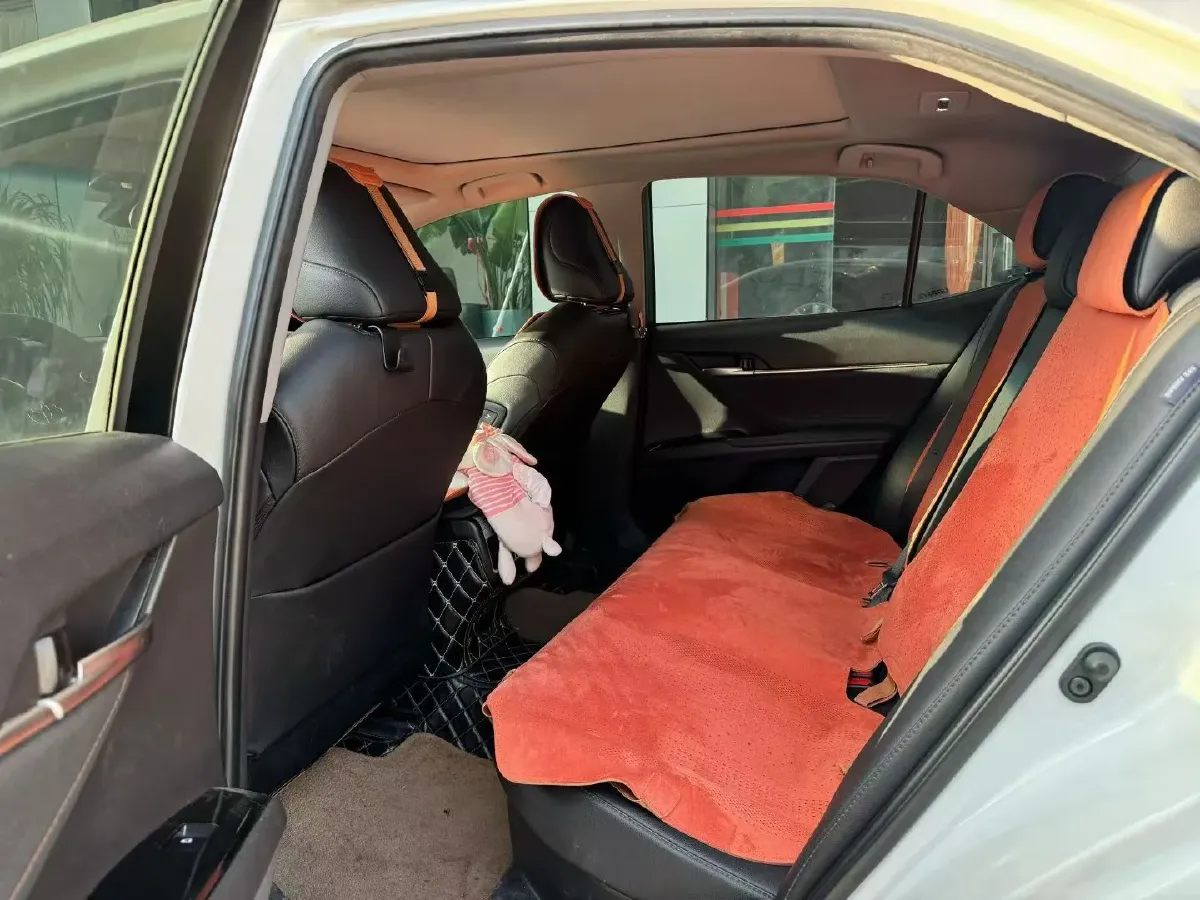 2019 Toyota Camry 2.5L 178HP L4 E-CVT Hybrid,autocango,china used car exporter,china ev exporter,chinese used car exporter,chinese used ev exporter