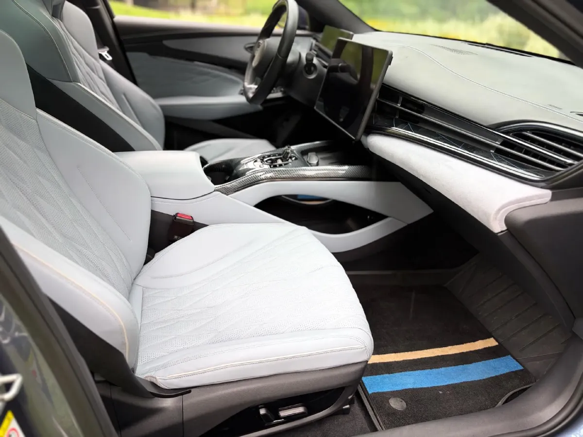 2022 MAXUS DaJia 5 BEV 70KWH,autocango,china used car exporter,china ev exporter,chinese used car exporter,chinese used ev exporter