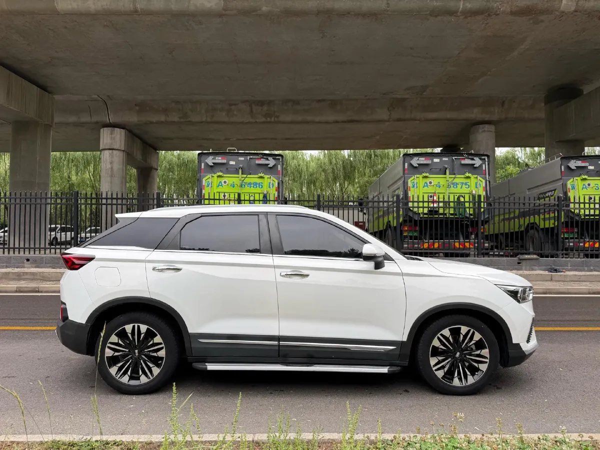 2021 Bestune T77 1.5T 169HP L4 7DCT,autocango,china used car exporter,china ev exporter,chinese used car exporter,chinese used ev exporter