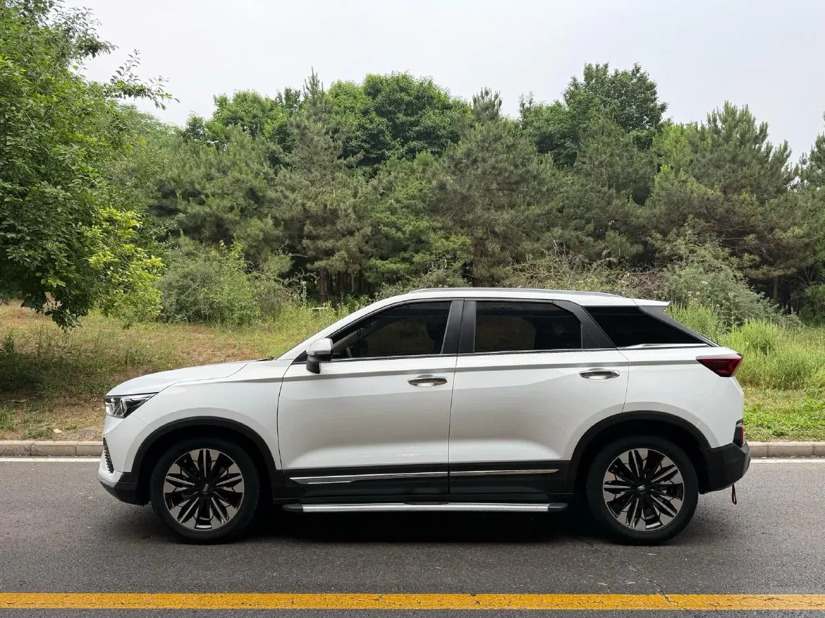 2021 Bestune T77 1.5T 169HP L4 7DCT,autocango,china used car exporter,china ev exporter,chinese used car exporter,chinese used ev exporter