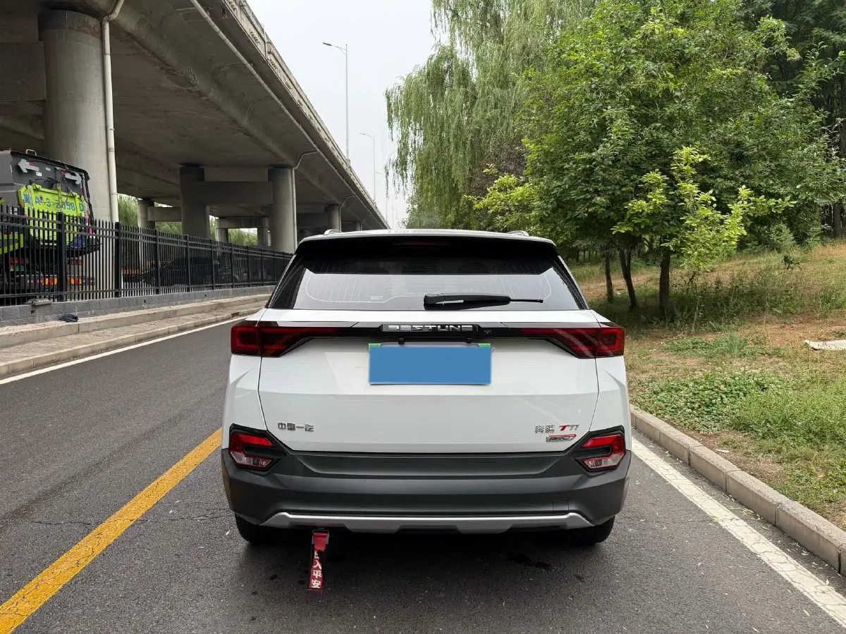 2021 Bestune T77 1.5T 169HP L4 7DCT,autocango,china used car exporter,china ev exporter,chinese used car exporter,chinese used ev exporter