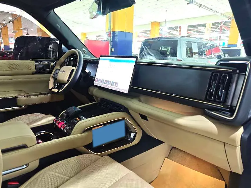 2023 FangChengBao Bao 5 1.5T 194HP L4 E-CVT PHEV 31.8KWH,autocango,china used car exporter,china ev exporter,chinese used car exporter,chinese used ev exporter