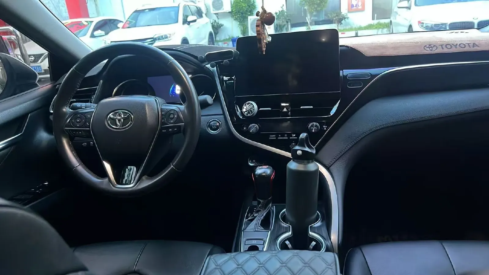 2021 Toyota Camry 2.0L 178HP L4 CVT,autocango,china used car exporter,china ev exporter,chinese used car exporter,chinese used ev exporter