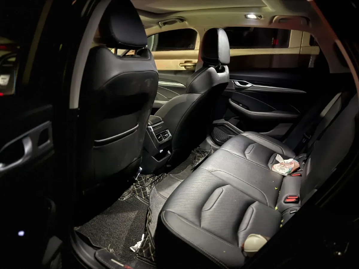 2021 Geely Preface 2.0T 190HP L4 7DCT,autocango,china used car exporter,china ev exporter,chinese used car exporter,chinese used ev exporter
