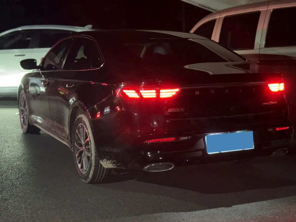 2021 Geely Preface 2.0T 190HP L4 7DCT,autocango,china used car exporter,china ev exporter,chinese used car exporter,chinese used ev exporter