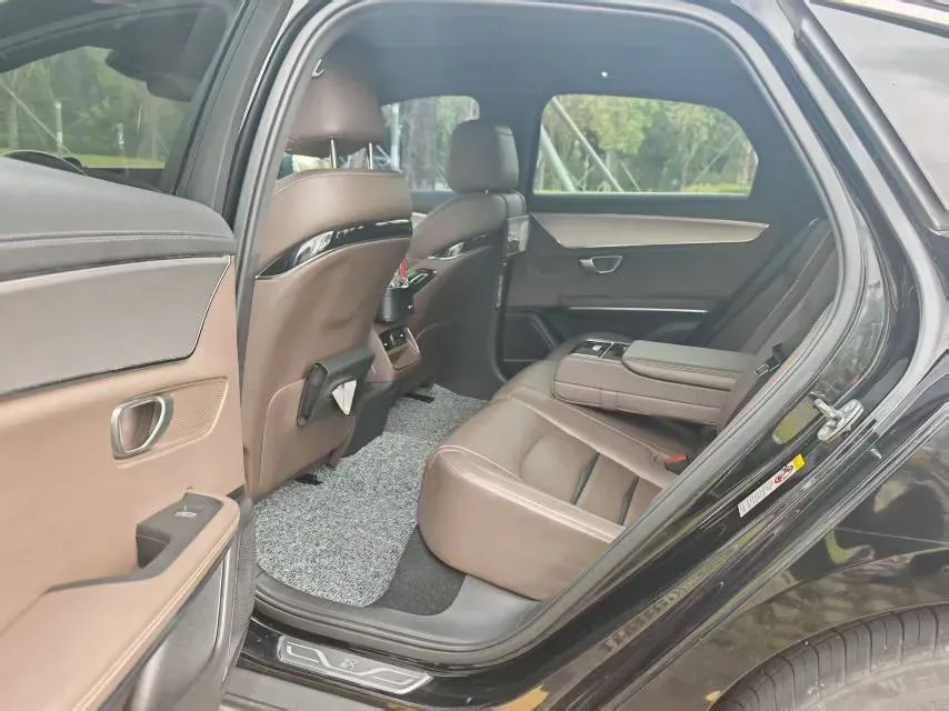 2020 Lincoln MKZ 2.0T 196HP L4 6AT,autocango,china used car exporter,china ev exporter,chinese used car exporter,chinese used ev exporter