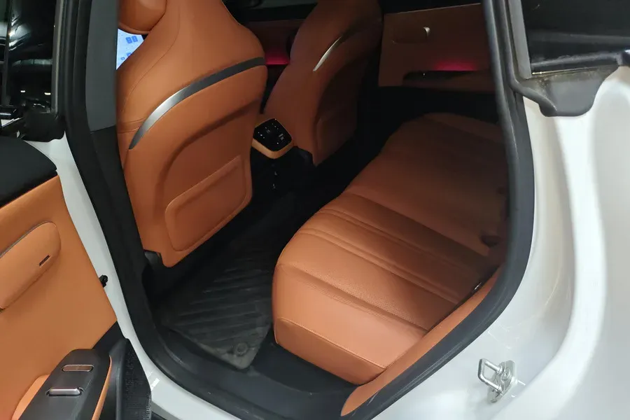 2024 JAC Refine RefineRF8 2.0T 253HP L4 8AT,autocango,china used car exporter,china ev exporter,chinese used car exporter,chinese used ev exporter