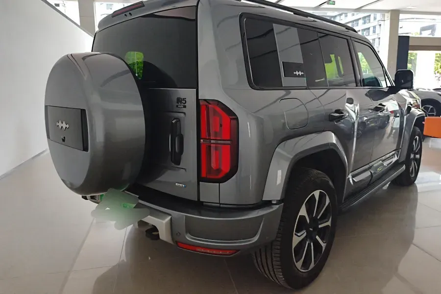 2025 FangChengBao Bao 5 1.5T 194HP L4 E-CVT PHEV 31.8KWH,autocango,china used car exporter,china ev exporter,chinese used car exporter,chinese used ev exporter