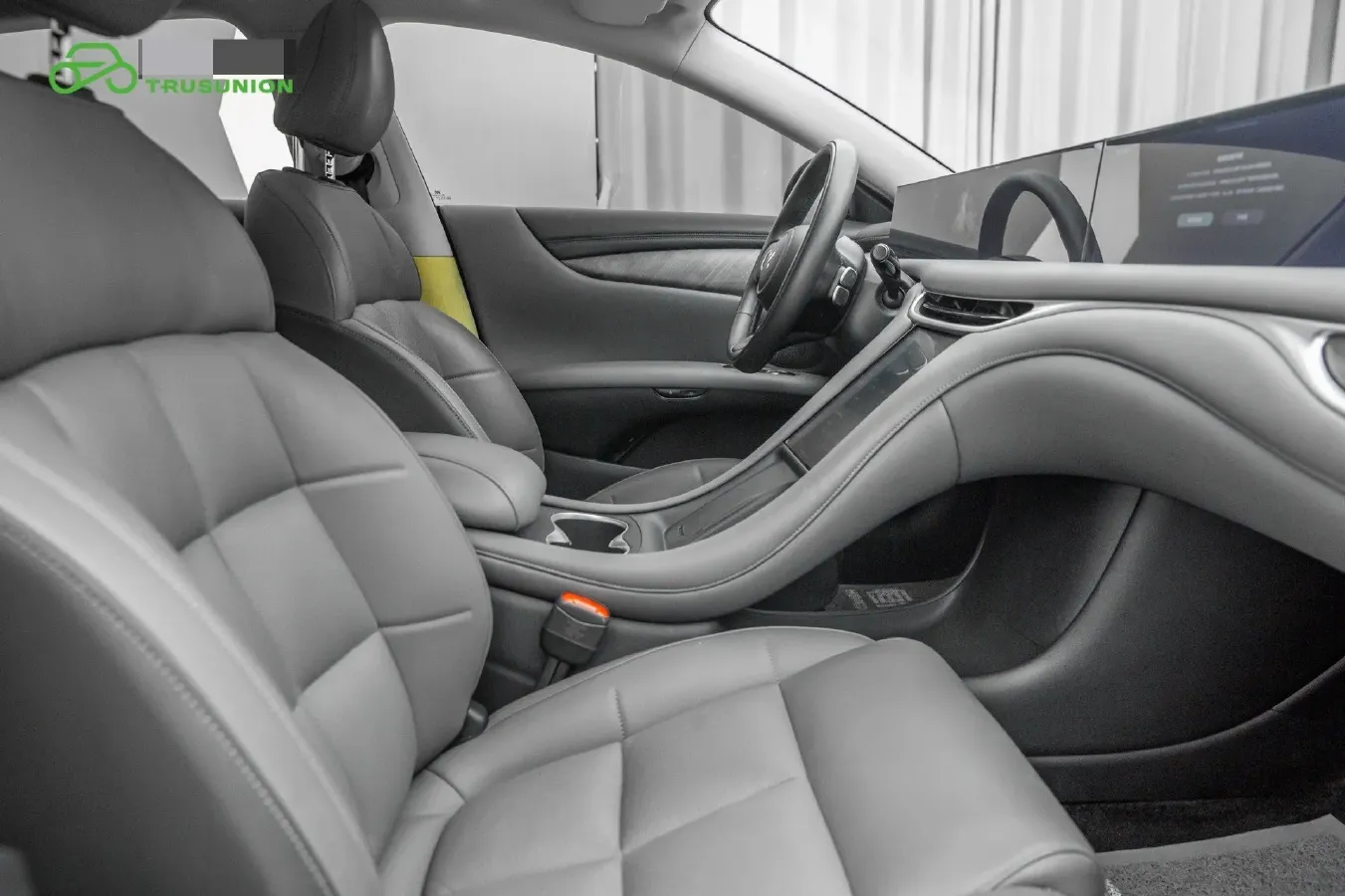 2024 IM L6 BEV 100KWH,autocango,china used car exporter,china ev exporter,chinese used car exporter,chinese used ev exporter