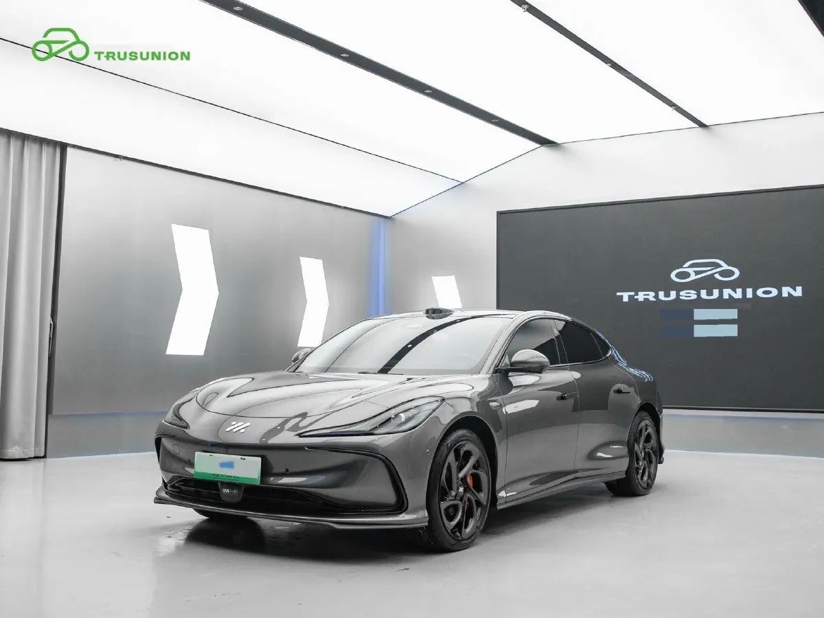2024 IM L6 BEV 100KWH,autocango,china used car exporter,china ev exporter,chinese used car exporter,chinese used ev exporter