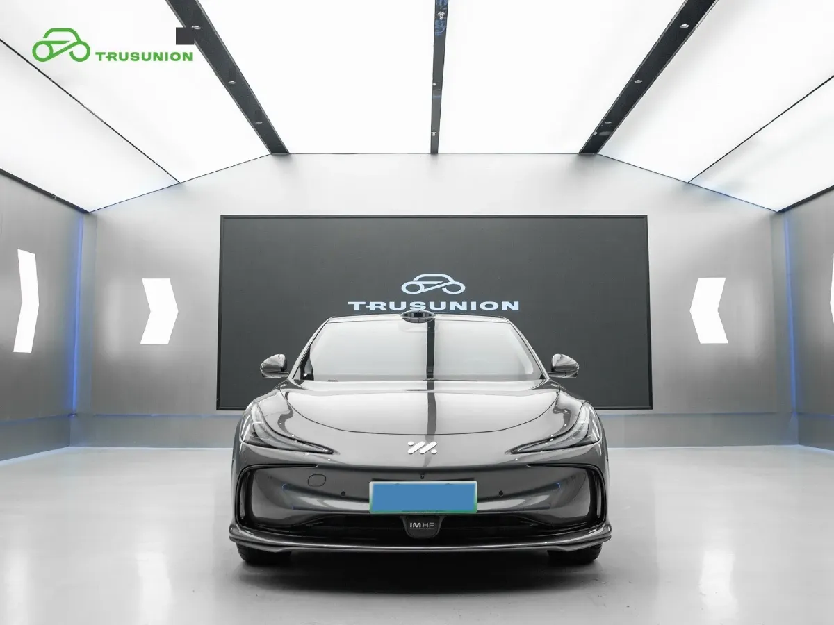 2024 IM L6 BEV 100KWH,autocango,china used car exporter,china ev exporter,chinese used car exporter,chinese used ev exporter