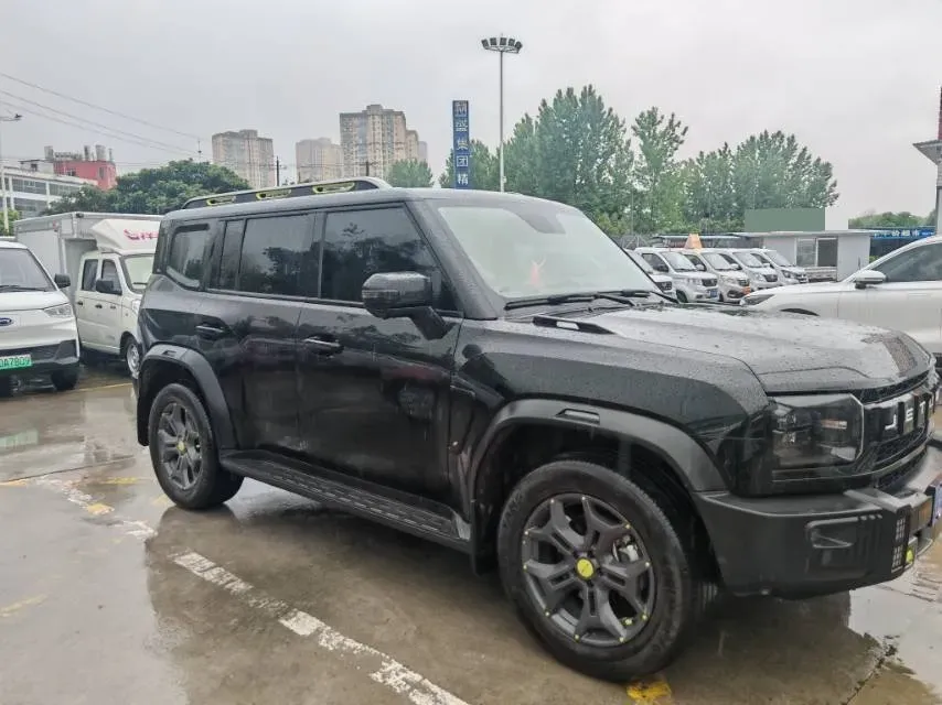2023 Jetour Traveller 2.0T 254HP L4 7DCT,autocango,china used car exporter,china ev exporter,chinese used car exporter,chinese used ev exporter