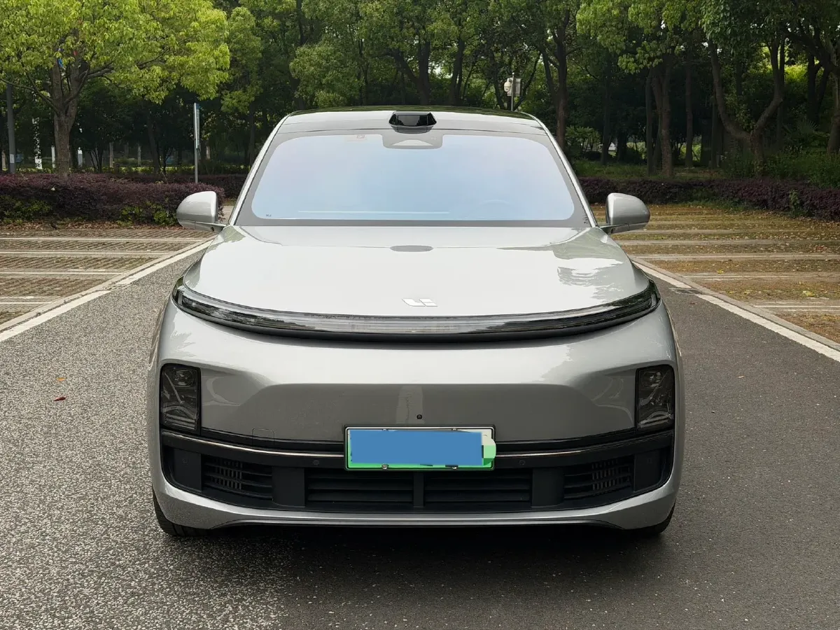 2022 Li L9 Range Extended 154HP REEV 42.6KWH,autocango,china used car exporter,china ev exporter,chinese used car exporter,chinese used ev exporter