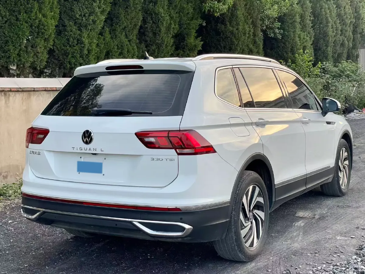 2023 Volkswagen Tiguan L 1.5T 160HP L4 7DCT,autocango,china used car exporter,china ev exporter,chinese used car exporter,chinese used ev exporter